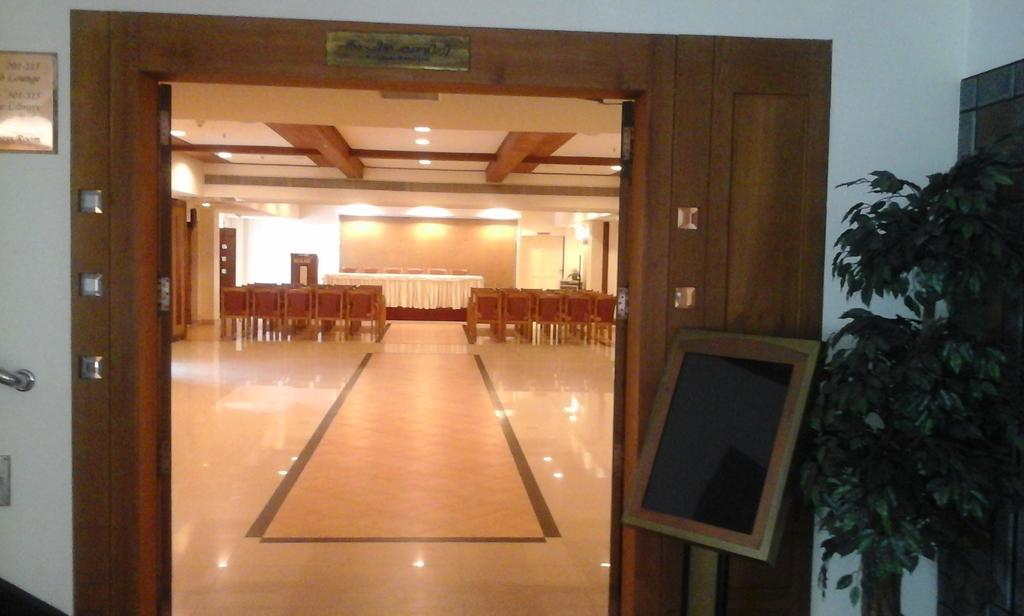 Nani Hotel Kollam Exteriér fotografie
